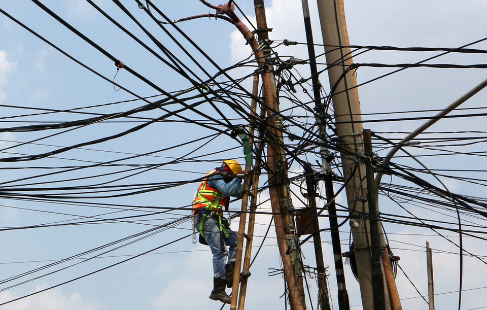 Pemerintah akan memberikan diskon tarif listrik 50% mulai Juni 2025. (Beritasatu Photo / Uthan AR)