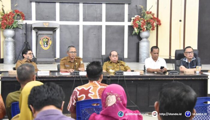 Walikota Gorontalo Adhan Dambea, (Fhoto : Dok. Kominfo)