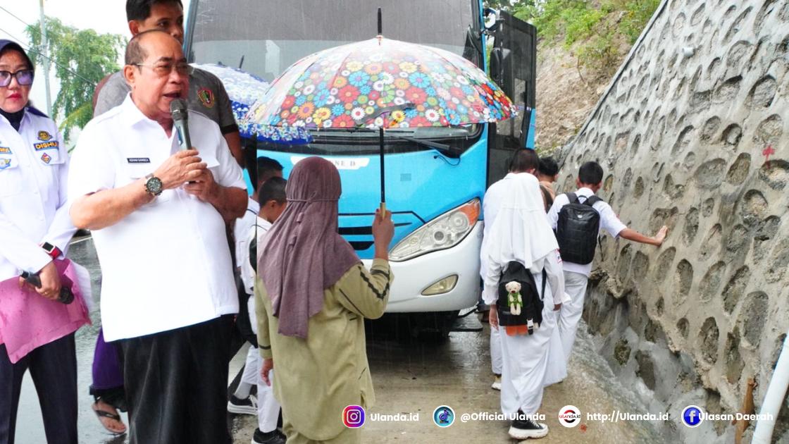 Walikota kembali canangkan Bus Sekolah Gratis bagi siswa - siswi pelosok