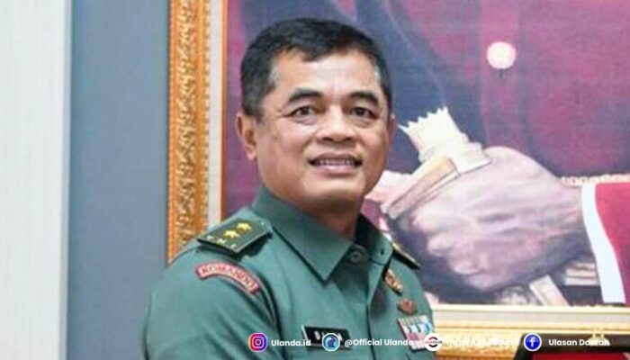 Letjen TNI (Purn) Djaka Budhi Utama Resmi Jabat Dirjen Bea Cukai