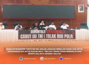 Terima Masa Aksi HMI di DPRD, Ghalieb Pimpin Doa Untuk Alm. Rustam Hs. Akili