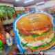 makanan ringan berlabel Champ Melow yang diduga mengandung unsur babi (porcine).