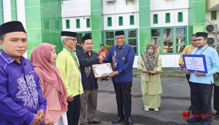 Ihyauddin Jazimi Raih Juara 1 Kategori Anti-Korupsi dalam Penyuluh Agama Islam