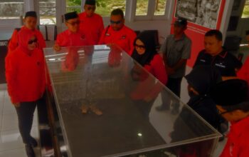 Napak Tilas Di Cagar Budaya Pendaratan Soekarno Jadi Spirit Kader PDIP Gorontalo