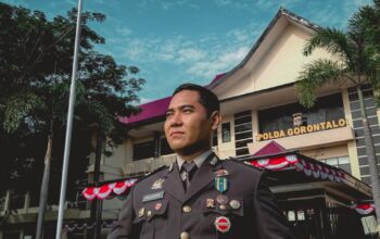 Dr. I. Brandes, Personel Polda Gorontalo Punya 13 Gelar