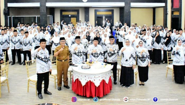 Walikota Dorong PGRI Lahirkan Keputusan Strategis Dan Visioner
