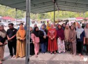 Aleg Dprd Provinsi Gorontalo Dapil Bone bolango Kristina Muhamad Udoki bersama masyarakat desa Olele. (foto:dok. Ulanda.id)