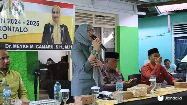 Anggota DPRD Provinsi Gorontalo, Meyke M. Camaru, melaksanakan agenda reses masa sidang ketiga tahun 2024–2025 di Kelurahan Leato Selatan, Kamis, 26/6 (fhoto: dok.Ulanda.id)