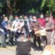 Wawali Indra Gobel saat bersama Kejari Kota Gorontalo memusnahkan barang bukti narkoba dan sabu di halaman kantor kejari, kamis, 26/06 (fhoto:dok.Ulanda.id)