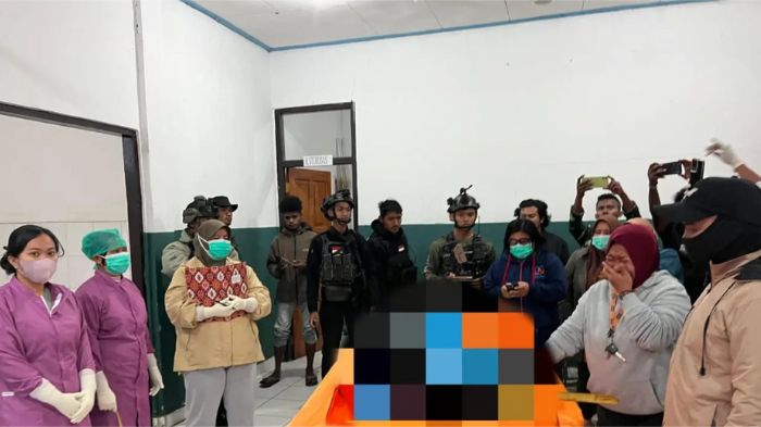 Seorang warga sipil berinisial S yang diketahui berprofesi sebagai tukang ojek, menjadi korban penganiayaan menggunakan senjata tajam oleh KKB. (Dok. Istimewa)