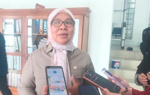 Anggota DPRD Provinsi Gorontalo Femmy Udoki.