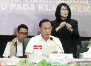 Kasatgas Pangan Polri sekaligus Dirtipideksus Bareskrim Polri Brigjen Pol. Helfi Assegaf berbicara dalam konferensi pers di Gedung Bareskrim Polri, Jakarta, Kamis (24/7/2025). (ANTARA/Nadia Putri Rahmani)