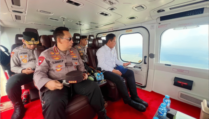 Kapolri Tinjau Langsung Titik Api Karhutla Riau, Tegaskan Tindak Tegas Pembakar Hutan