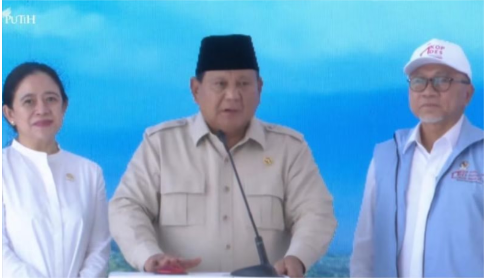 Tangkapan layar - Presiden RI Prabowo Subianto (tengah) meluncurkan kelembagaan 80 ribu unit Koperasi Desa dan Kelurahan (Kopdes/Kopkel) Merah Putih di Desa Bentangan, Wonosari, Kabupaten Klaten, Jawa Tengah, Senin (21/7/2025). (Foto:Ist.Fathur Rochman)