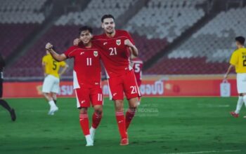 Dua pemain Timnas Indonesia U-23. Foto: Kita Garuda/Timnas Indonesia