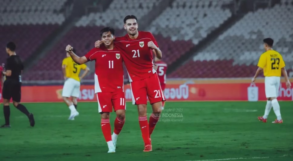 Dua pemain Timnas Indonesia U-23. Foto: Kita Garuda/Timnas Indonesia