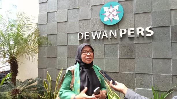 Anggota DPRD Provinsi Gorontalo, Kristina Mohammad Udoki (Femmy) usai pertemuan bersama Dewa Pers/Ulanda.id