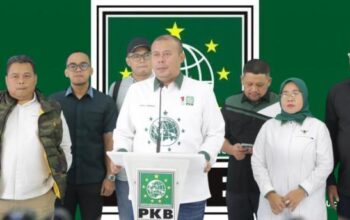 Ketua Fraksi PKB DPR, Cucun Ahmad Syamsurijal saat berikan keterangan pers peringatan Harlah PKB ke-25 di Solo, Jateng, (Foto:dok. Ullanda.id)