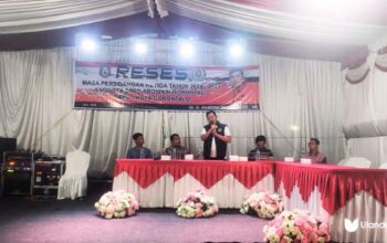 Hamzah Muslimin saat Reses terakhirnya di kelurahan liluwo kecamatan kota tengah, Senin, 30/06 (Foto:dok. Ulanda.id)