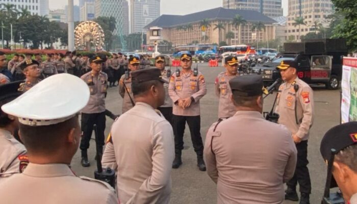 1.632 Personel Gabungan Amankan Aksi Ojol di Monas
