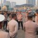 Sejumlah petugas dari kepolisian saat menggelar apel persiapan pengamanan demo ojol di Jakarta, Senin (21/7/2025). Foto: Humas Polres Jakpus
