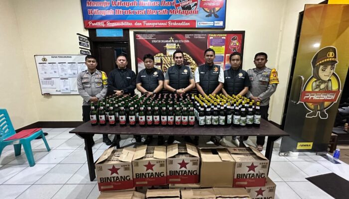 Gelar Patroli, Polsek Kota Utara Sita 161 Botol Miras di Kota Gorontalo