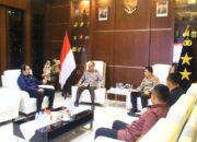 Ketua DPRD Provinsi Gorontalo Idrus M. Thomas Mopili melakukan Audiensi dengan Kapolda Gorontalo Irjen Pol Widodo. Kamis, (28/8)/Ulanda.id