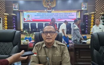 Ketua DPRD Kota Gorontalo, Irwan Hunawa menyampaikan bahwa paripurna ini menjadi tahapan penting dalam proses penyusunan APBD 2026/Ulanda.id