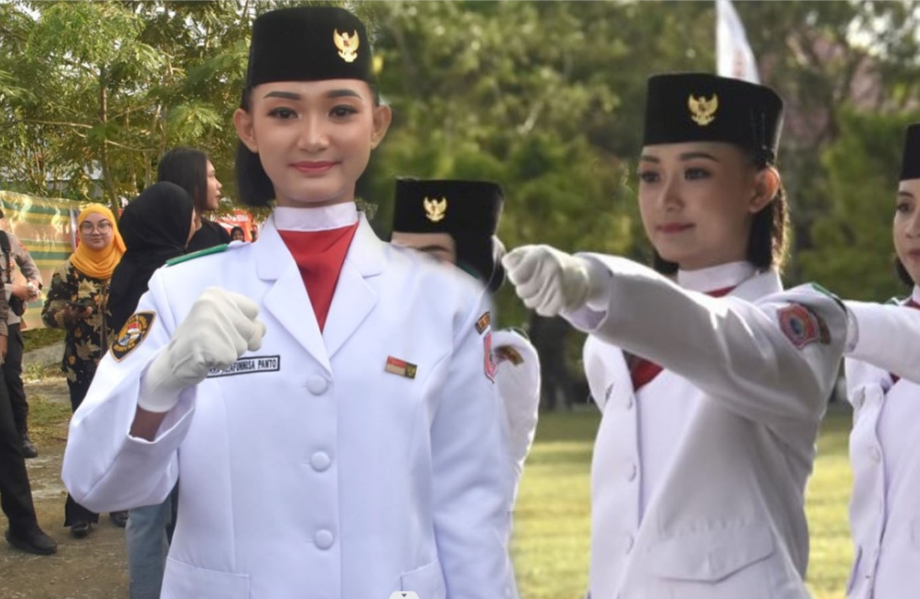 Siswi SMA Negeri 1 Kabila, Ayhra Altafunnisa, mencatat sejarah sebagai anggota Paskibraka Bone Bolango 2025/Ulanda.id