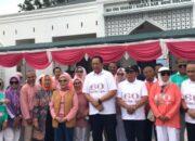 Wakil Bupati Bone Bolango, Risman Tolinggohu saat menghadiri perayaan Milad ke-60 SMA Negeri 1 Kabila yang dirangkaikan dengan peresmian Masjid A.A Wahab IKA SMANKAB, Jumat (22/8/2025). (F.Indra-Tim Redaksi)/Ulanda.id