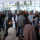 Suasana penuh haru mewarnai pelepasan mantan Kapolda Gorontalo Irjen Pol Drs. Raden Eko Wahyu Prasetyo, S.H., yang berangkat bersama Ny. Wiraksi Eko melalui Bandara Djalaluddin, Minggu (24/8/2025)/Ulanda.id