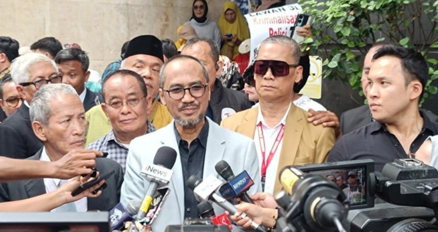 Mantan Ketua KPK, Abraham Samad, memenuhi panggilan Polda Metro Jaya. (Rizky Adha/detikcom)/Ulanda.id