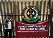 GERAK Kepung Jakarta dengan 100 Spanduk Tuntut Kejagung Periksa Bupati Boalemo