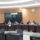 Komisi IV DPRD Provinsi Gorontalo bersama Biro Pemerintahan dan Kesra saat rapat kerja pembahasan program Kegiatan Organisasi Perangkat Daerah (OPD) Pada KUA/PPAS APBD Induk Tahun 2026 di Ruang Dulohupa, Minggu,3/8 (Foto:Ist/Ulanda.id)