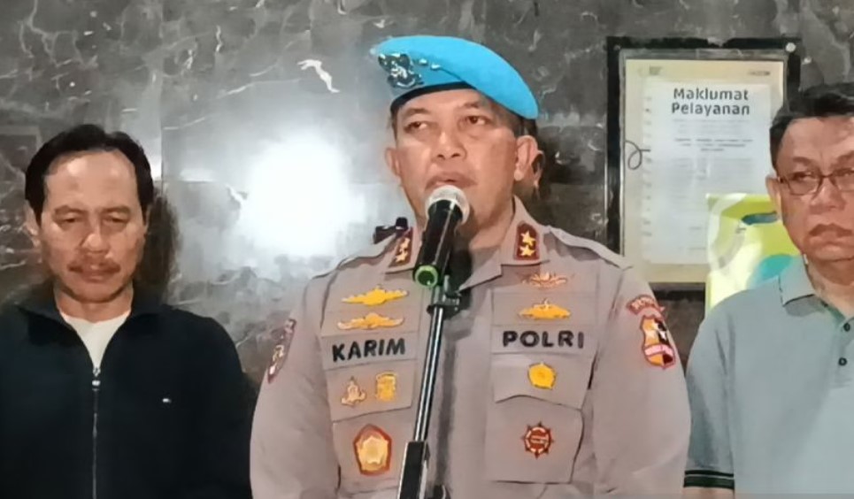 Kadiv Propam Polri Irjen Polisi Abdul Karim memberi keterangan di Jakarta, Jumat malam (29/8/2025). ANTARA/Khaerul Izan/Ulanda.id