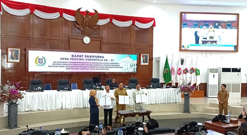 Dewan Perwakilan Rakyat Daerah (DPRD) Provinsi Gorontalo bersama Pemerintah Provinsi Gorontalo resmi menyepakati perubahan Kebijakan Umum Anggaran (KUA) serta Prioritas dan Plafon Anggaran Sementara (PPAS) untuk Tahun Anggaran 2025 ((Foto:Ist/Ulanda.id)