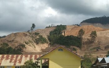 Kondisi SDN 04 Buntulia yang berada dekat dengan lokasi tambang di Desa Hulawa, Kecamatan Buntulia, Kabupaten Pohuwato/Ulanda.id