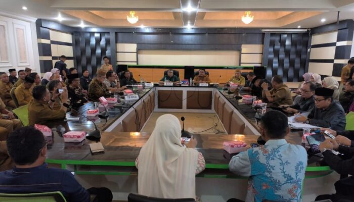 Sekda Langsung Hadiri Rapim Perdana Usai Dilantik Bupati Gorontalo