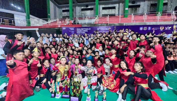 Dentuman Adrenalin, Kemenangan Sejati, Persembahan untuk Negeri