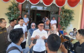 Ketua DPRD Kota Gorontalo Irwan Hunawa Apresiasi Aksi Damai Mahasiswa Aliansi merah Putih/Ulanda.id
