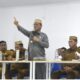 Bupati Bone Bolango, Ismet Mile yang didampingi Wabup Risman Tolingguhu, dan Sekda Iwan Mustapa, dan para Asisten saat rapat bersama Camat, Lurah, Kepala Desa, hingga Kepala Dusun se-Kabupaten Bone Bolango yang digelar di BPU Kabila, Senin (15/9/2025). (F.AKP-Diskominfo)/Ulanda.id