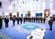 Presiden Prabowo Subianto melantik empat jabatan menteri dan satu wakil menteri Kabinet Merah Putih sisa masa jabatan 2024-2029 di Istana Negara, Jakarta, pada Senin, 8 September 2025. Foto: BPMI Setpres/Ulanda.id