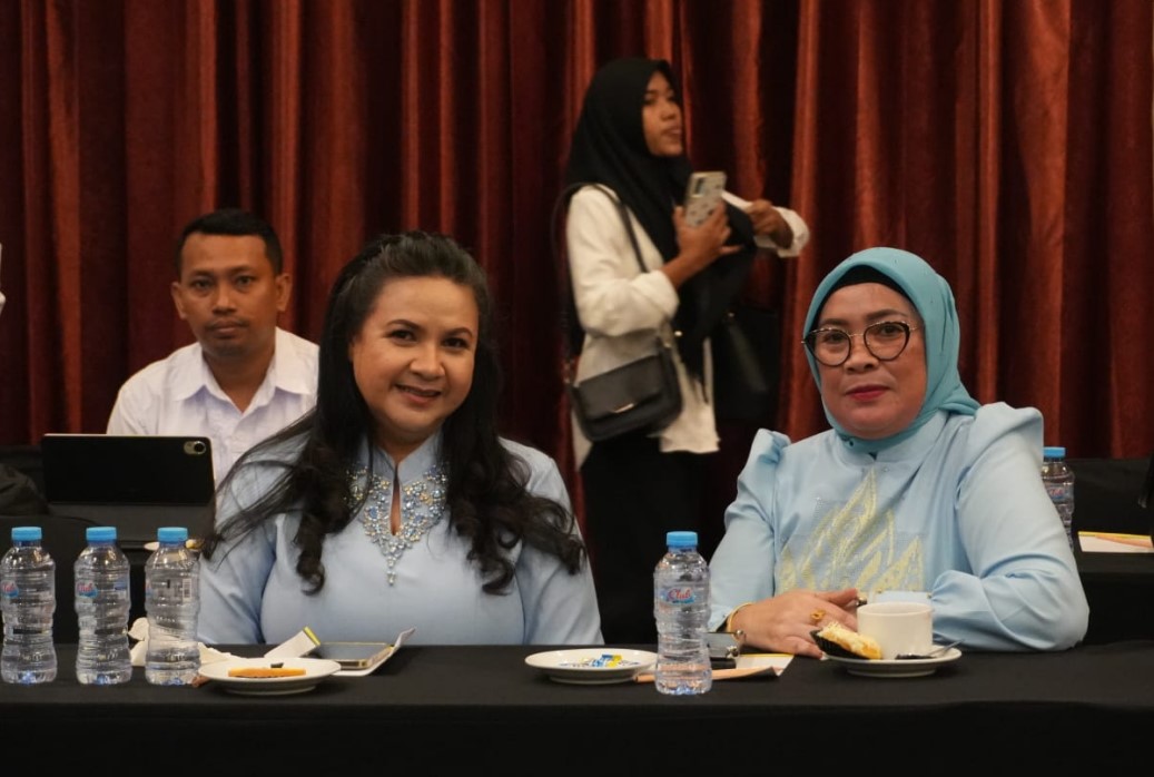Wakil Ketua Persatuan Istri Anggota DPRD (PIAD) Provinsi Gorontalo, Dewi Ridwan Monoarfa Arbie(Foto:Koko Mopangga)/Ulanda.id