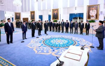 Presiden Prabowo Subianto melantik empat jabatan menteri dan satu wakil menteri Kabinet Merah Putih sisa masa jabatan 2024-2029 di Istana Negara, Jakarta, pada Senin, 8 September 2025. Foto: BPMI Setpres/Ulanda.id