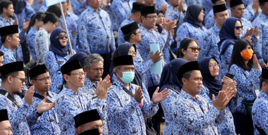 Presiden Prabowo Subianto menetapkan kebijakan kenaikan gaji aparatur sipil negara (ASN), TNI/Polri, serta pejabat negara mulai tahun 2025/Ulanda.id