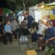 Wali Kota Gorontalo Adhan Dambea saat mengunjungi aktivitas usaha mikro, kecil, dan menengah (UMKM) di ruas Jalan Nani Wartabone dan Jalan Madura. (Foto: Humas Pemkot Gorontalo)/Ulanda.id
