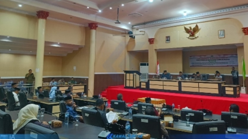 Rapat paripurna DPRD Boalemo terkait hasil pembahasan Rancangan APBD Perubahan Tahun Anggaran 2025/Ulanda.id