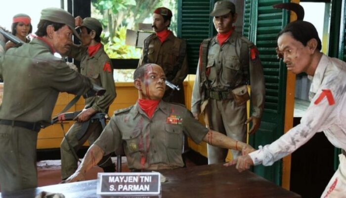 Mengenang peristiwa G30S PKI 1965 dan kontroversi sejarah yang masih bergulir