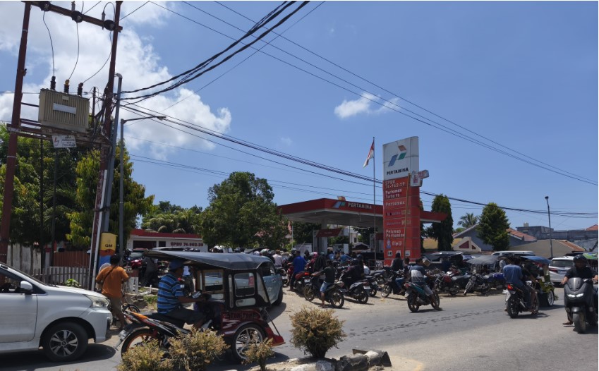 Kondisi Kabupaten Pohuwato yang tengah dilanda kelangkaan BBM sejak 26 September 2025/Ulanda.id