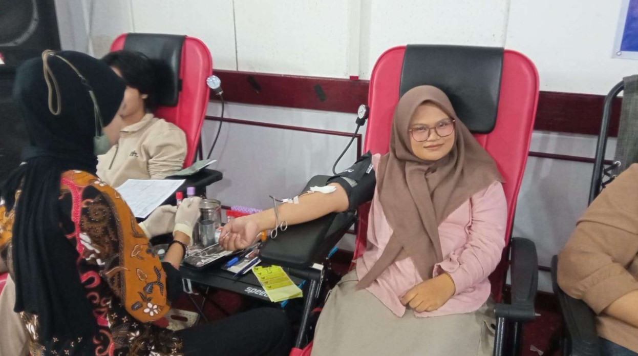 Kegiatan Donor Darah RRI Samarinda. (Foto: RRI Samarinda)/Ulanda.id